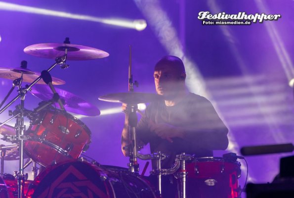 Rock-im-Park-2023_3968_CARPENTERBRUT_drums